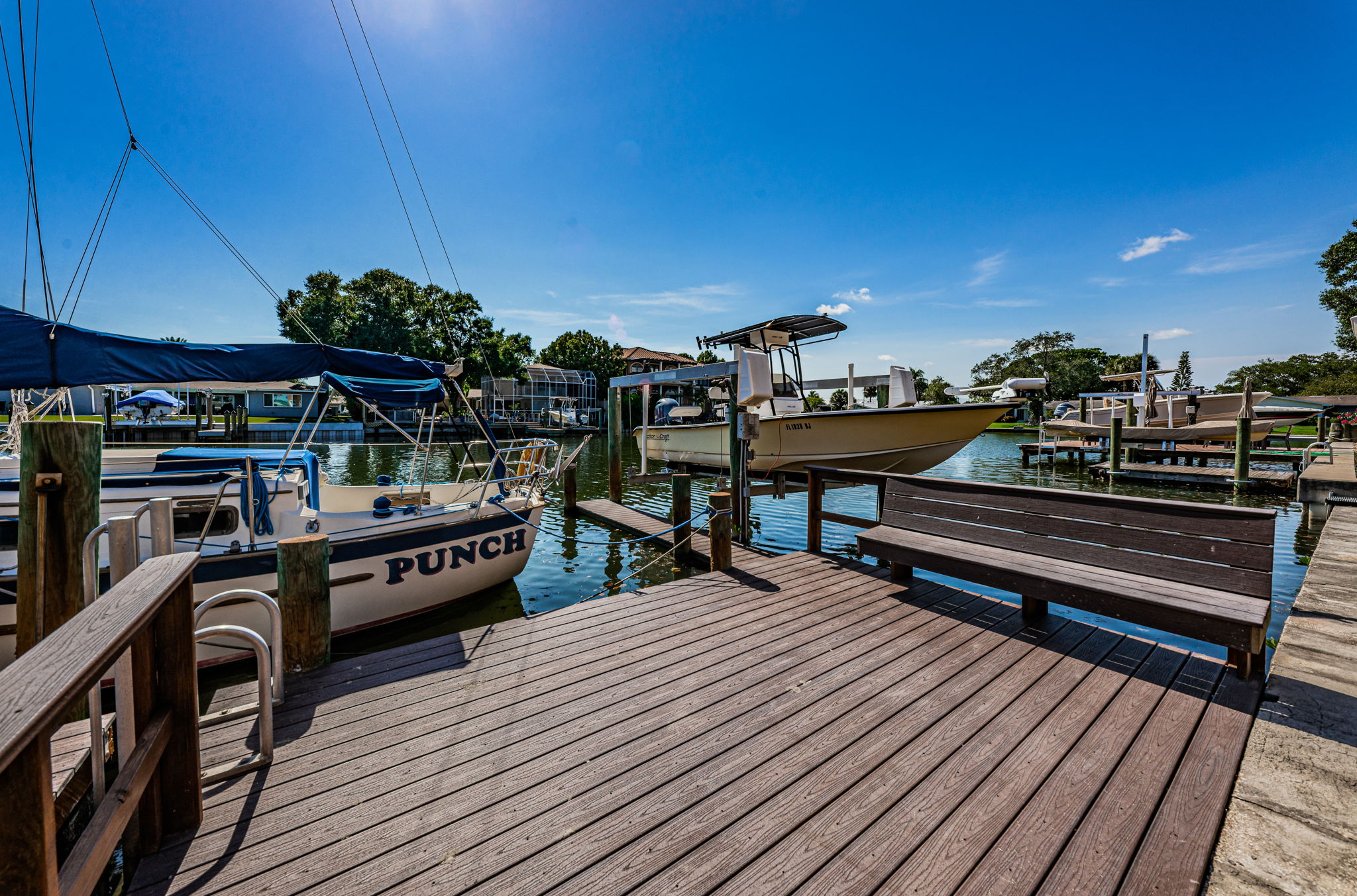 Dock11