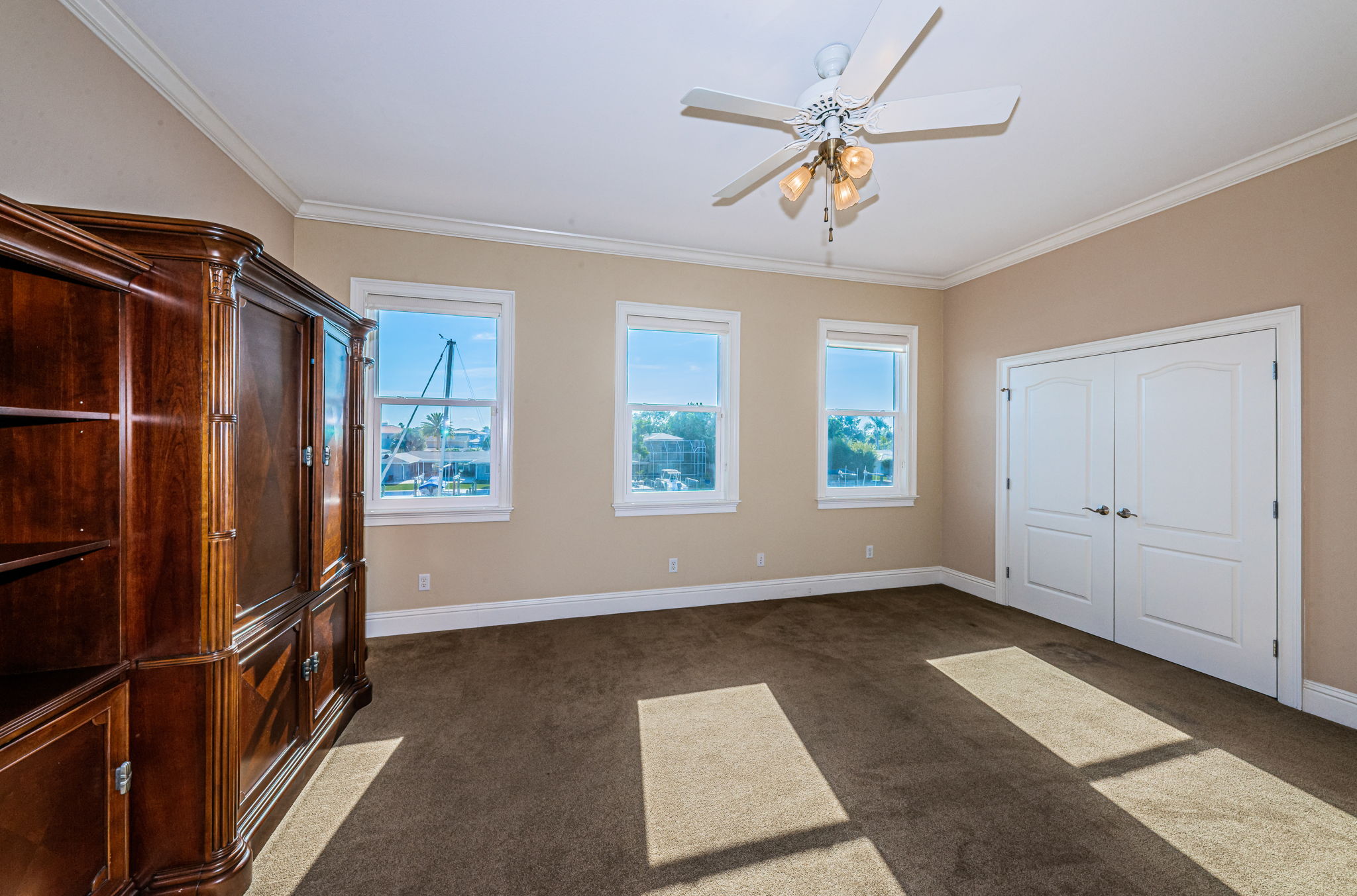 Upper Level Bedroom1b