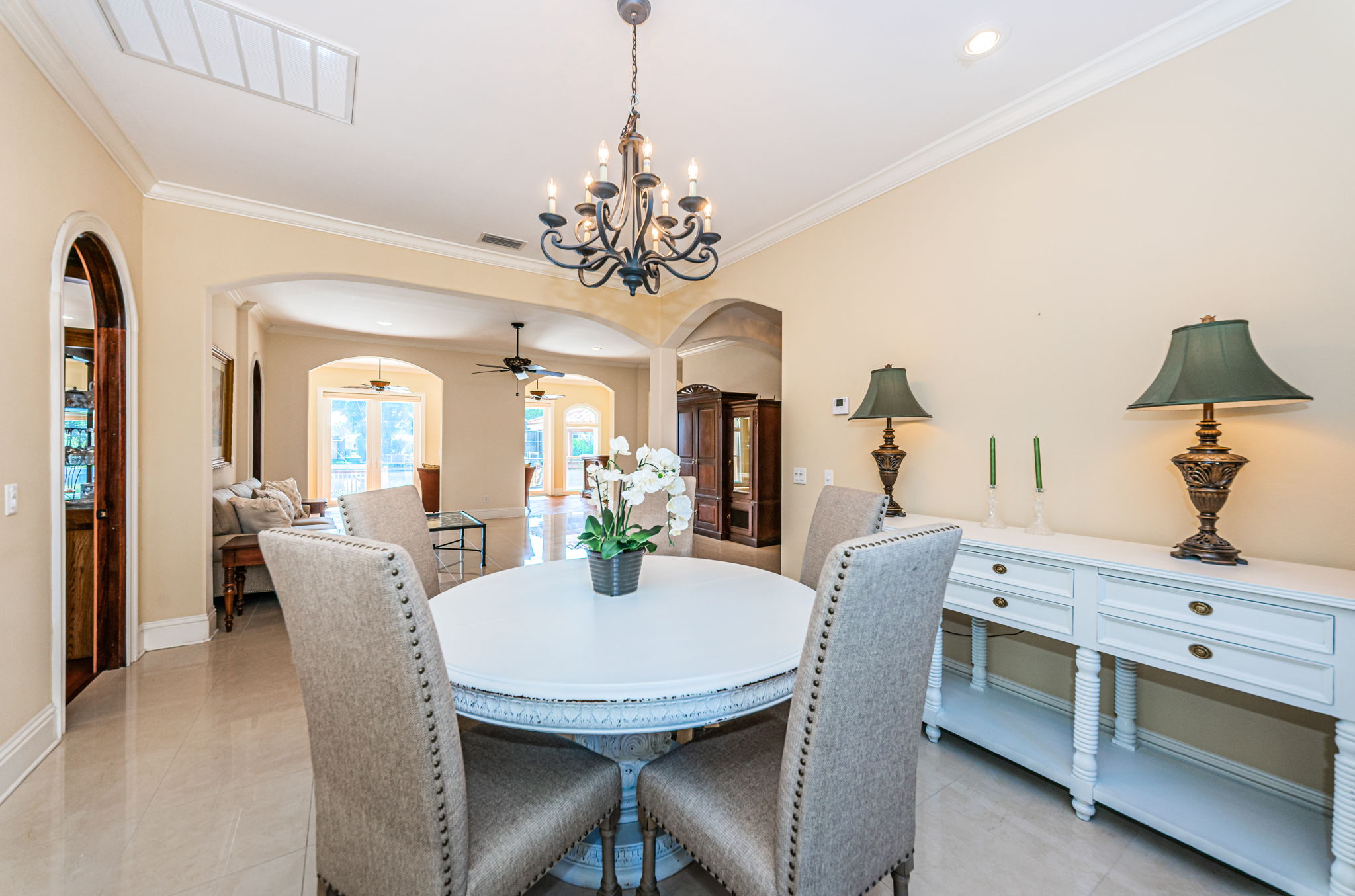 Dining Room11