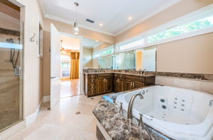 Primary Bathroom15