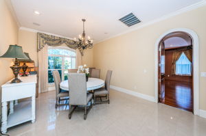 Dining Room12