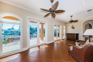 Florida Room15