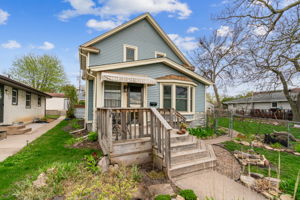 02_Exterior