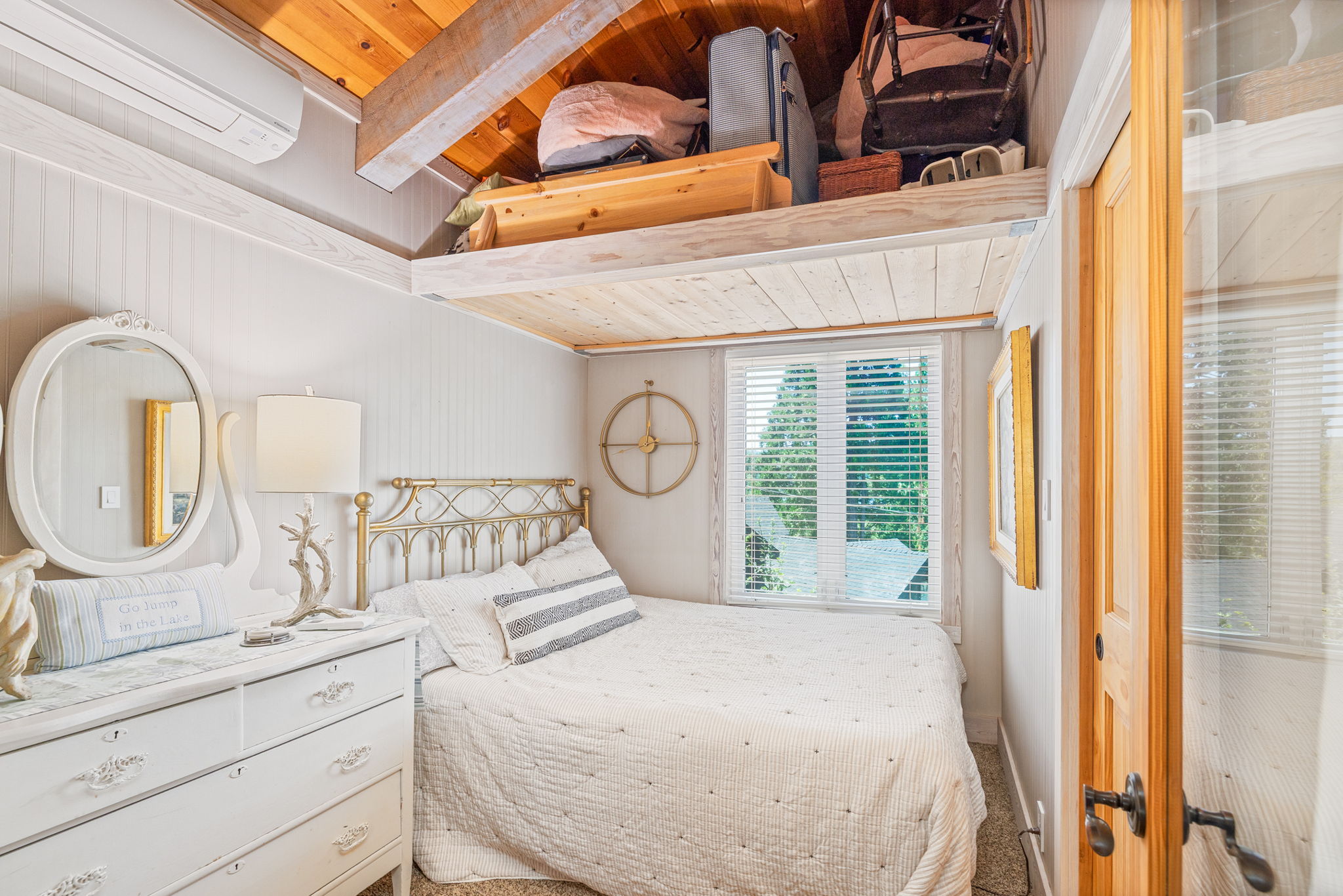 Upstairs Room 1