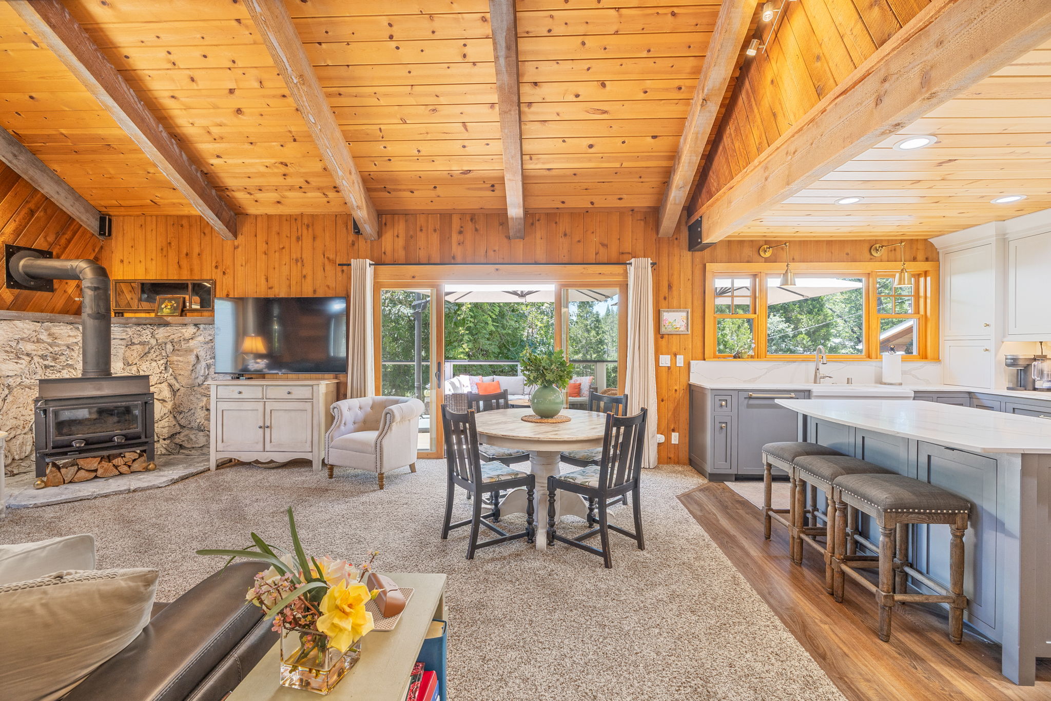 Living/Dining Room