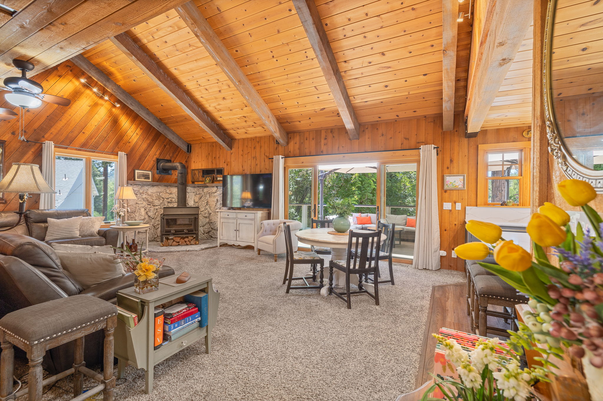 Living/Dining Room