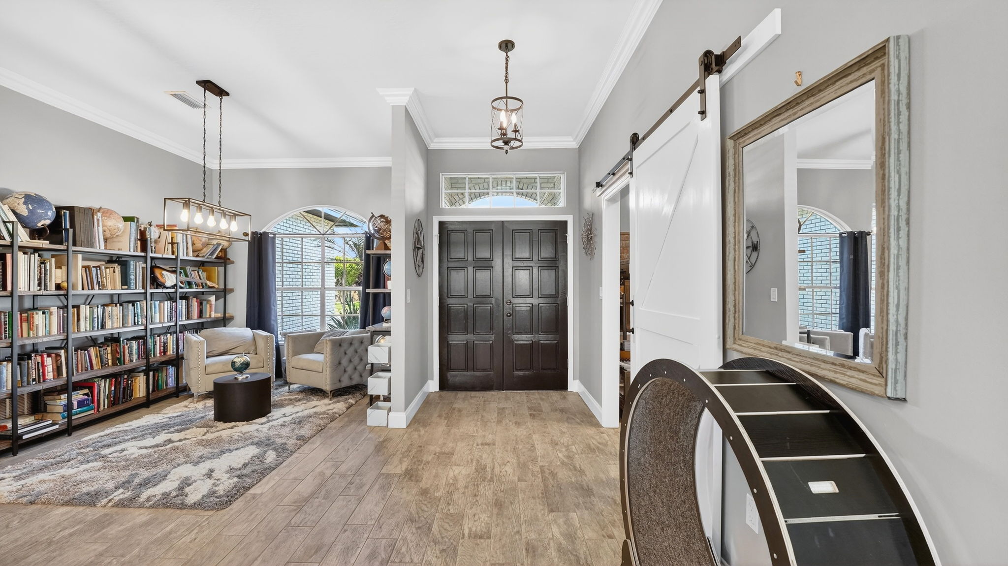 Foyer to Sitting Area