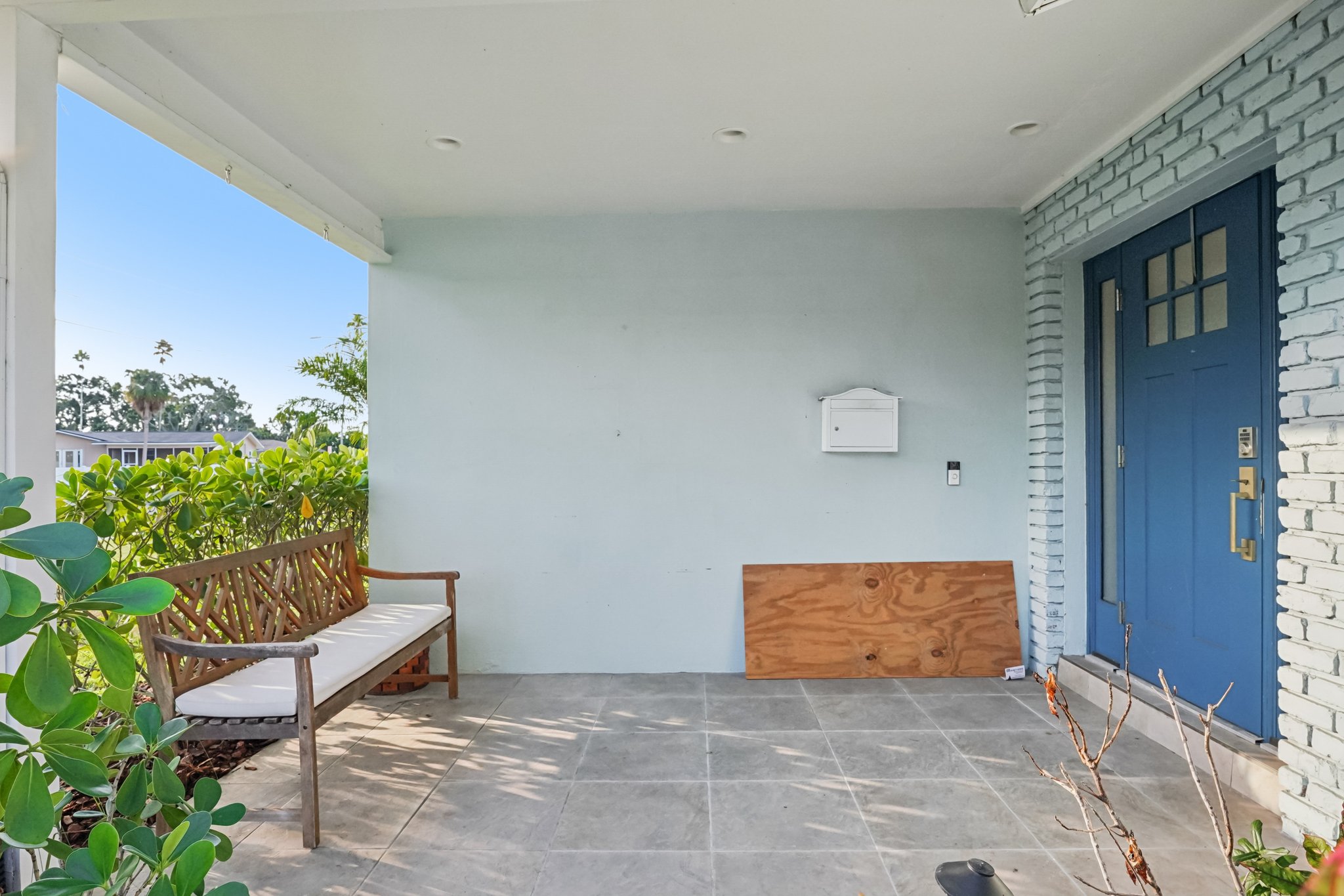 Shore Acres Blvd NE-S2310-006.jpg