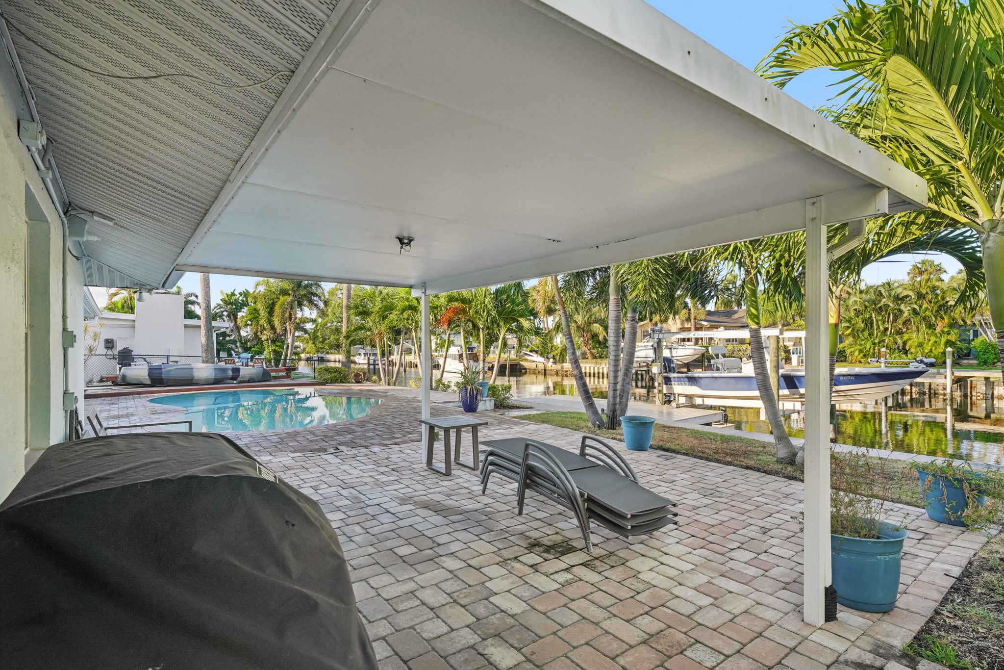 Shore Acres Blvd NE-S2310-039.jpg