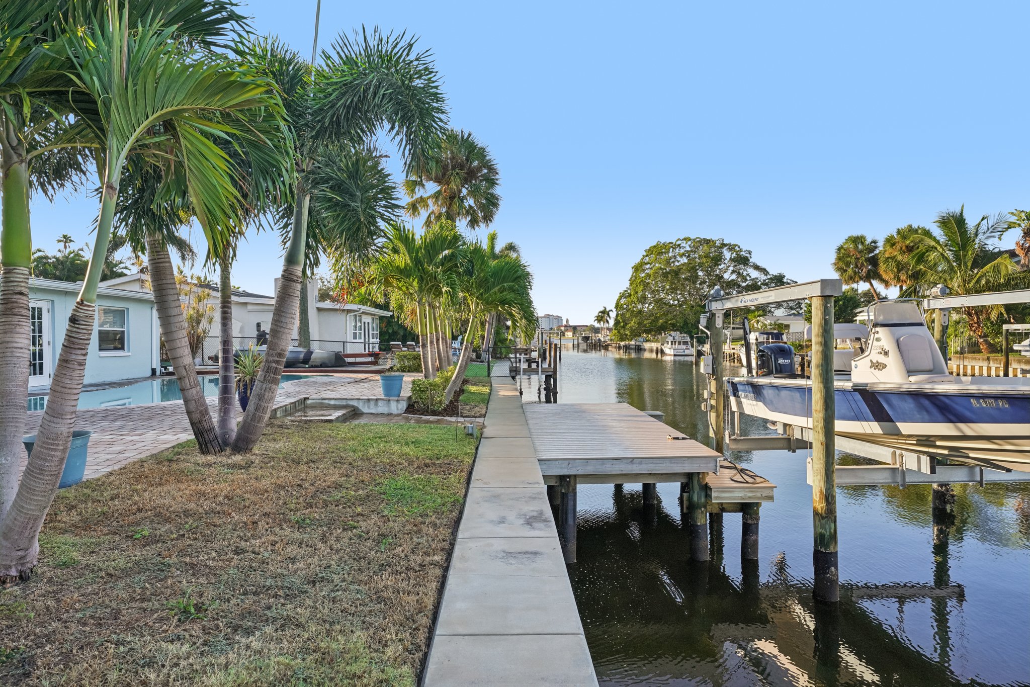 Shore Acres Blvd NE-S2310-046.jpg