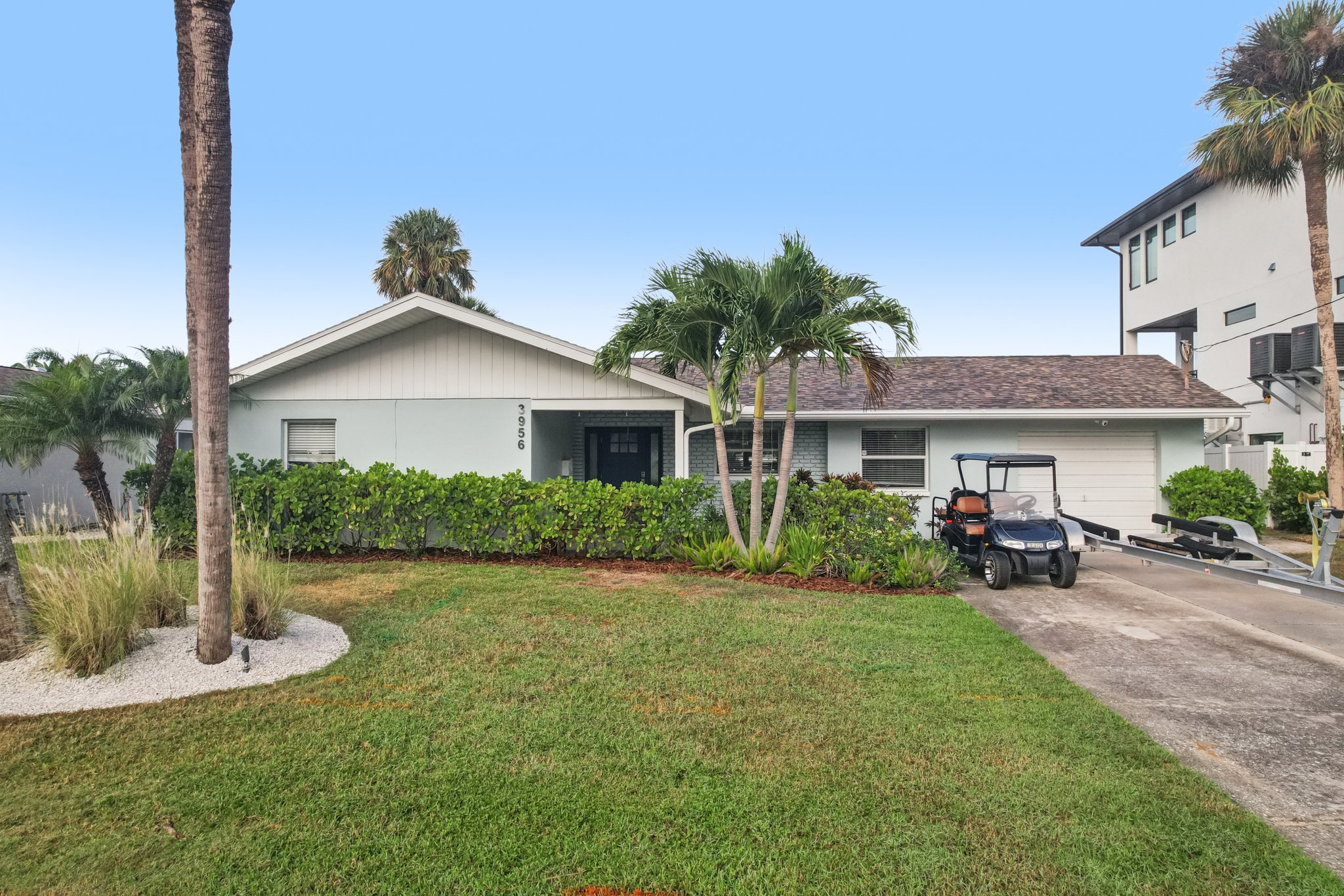 Shore Acres Blvd NE-S2310-053.jpg