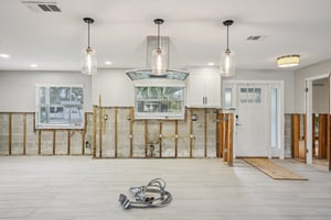 Shore Acres Blvd NE-S2310-010.jpg