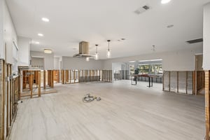 Shore Acres Blvd NE-S2310-014.jpg