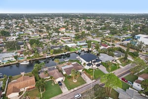 Shore Acres Blvd NE-S2310-056.jpg
