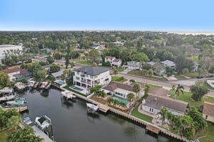 Shore Acres Blvd NE-S2310-070.jpg