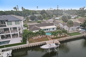 Shore Acres Blvd NE-S2310-073.jpg
