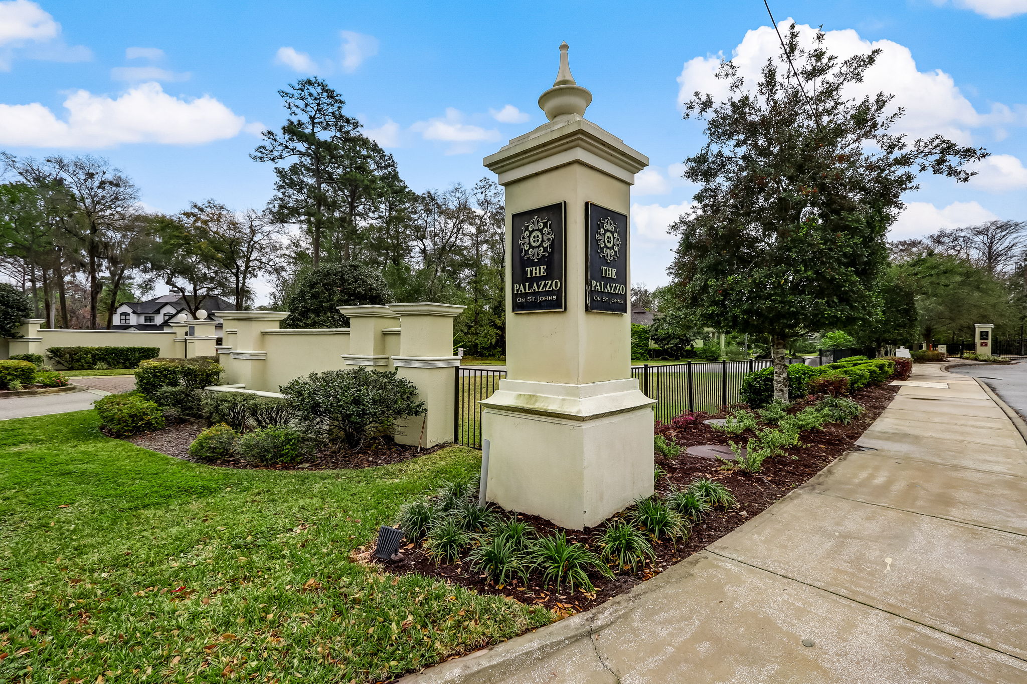 Welcome to 3958 Baymeadows Rd Unit 2503