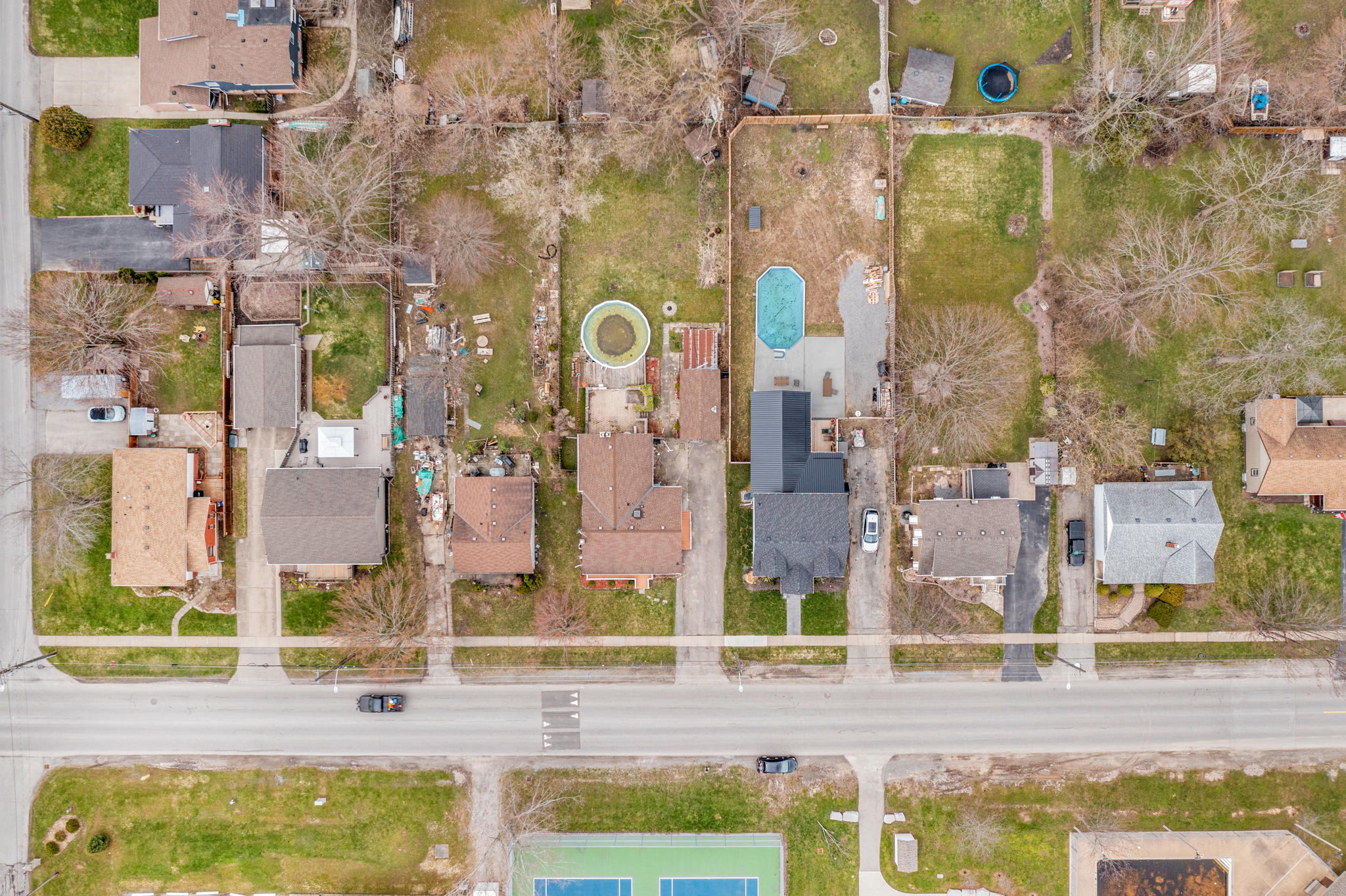 3959 Welland St, Niagara Falls, ON L2G 6J6, Canada Photo 4