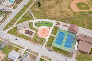 3959 Welland St, Niagara Falls, ON L2G 6J6, Canada Photo 53