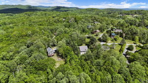 DJI_20250524035456_0019_D