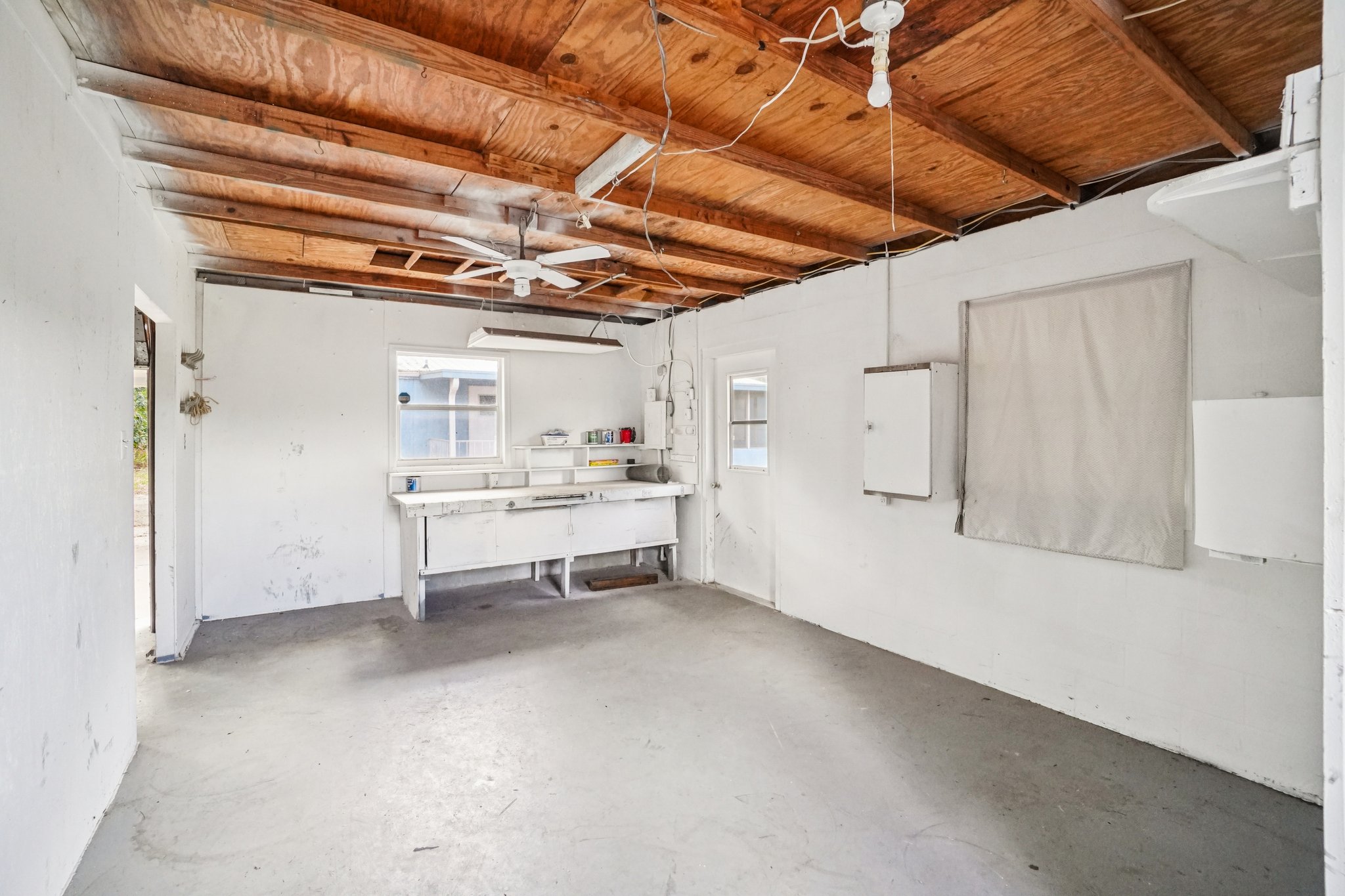 Korbus Rd-S0303-026.jpg