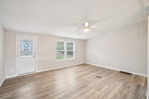 Korbus Rd-S0303-007.jpg