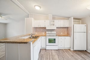 Korbus Rd-S0303-012.jpg