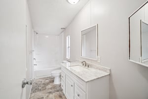 Korbus Rd-S0303-017.jpg