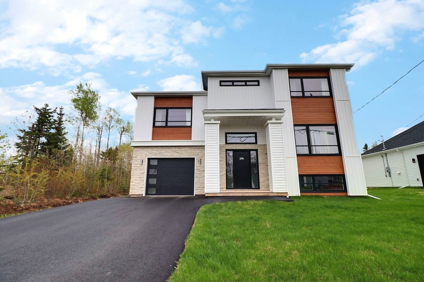 396 Maplehurst Dr, Moncton, NB E1G 0E5 PROPICSTA & MeasureMySpace