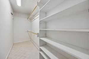 Primary Bedroom Closet