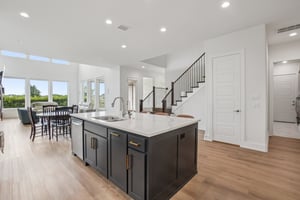 Medio Creek Dr-1206-023.jpg