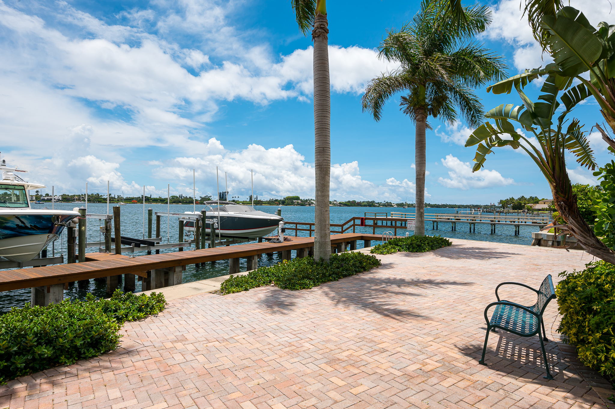 Docks