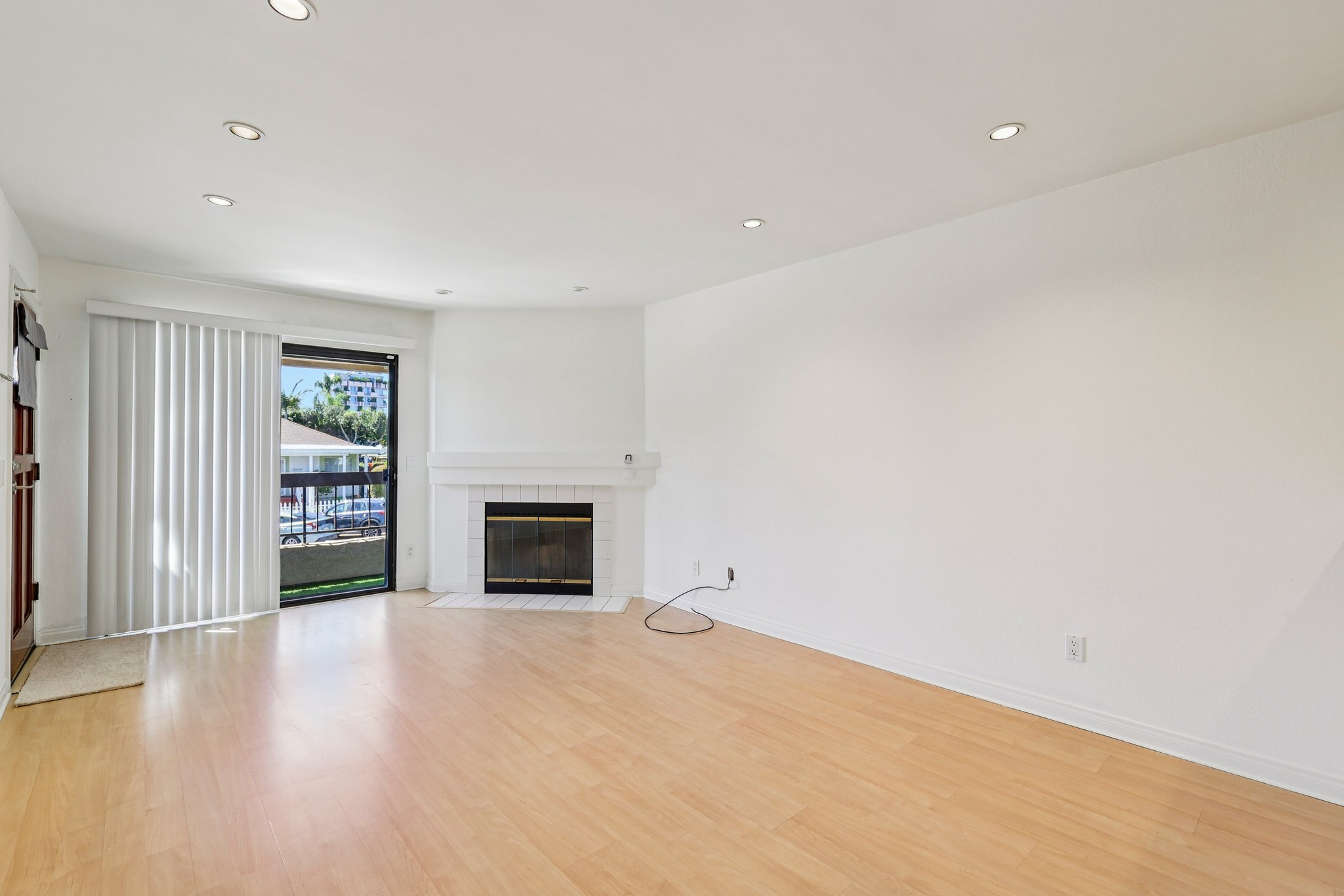 Eagle St 8-S1609-009.jpg