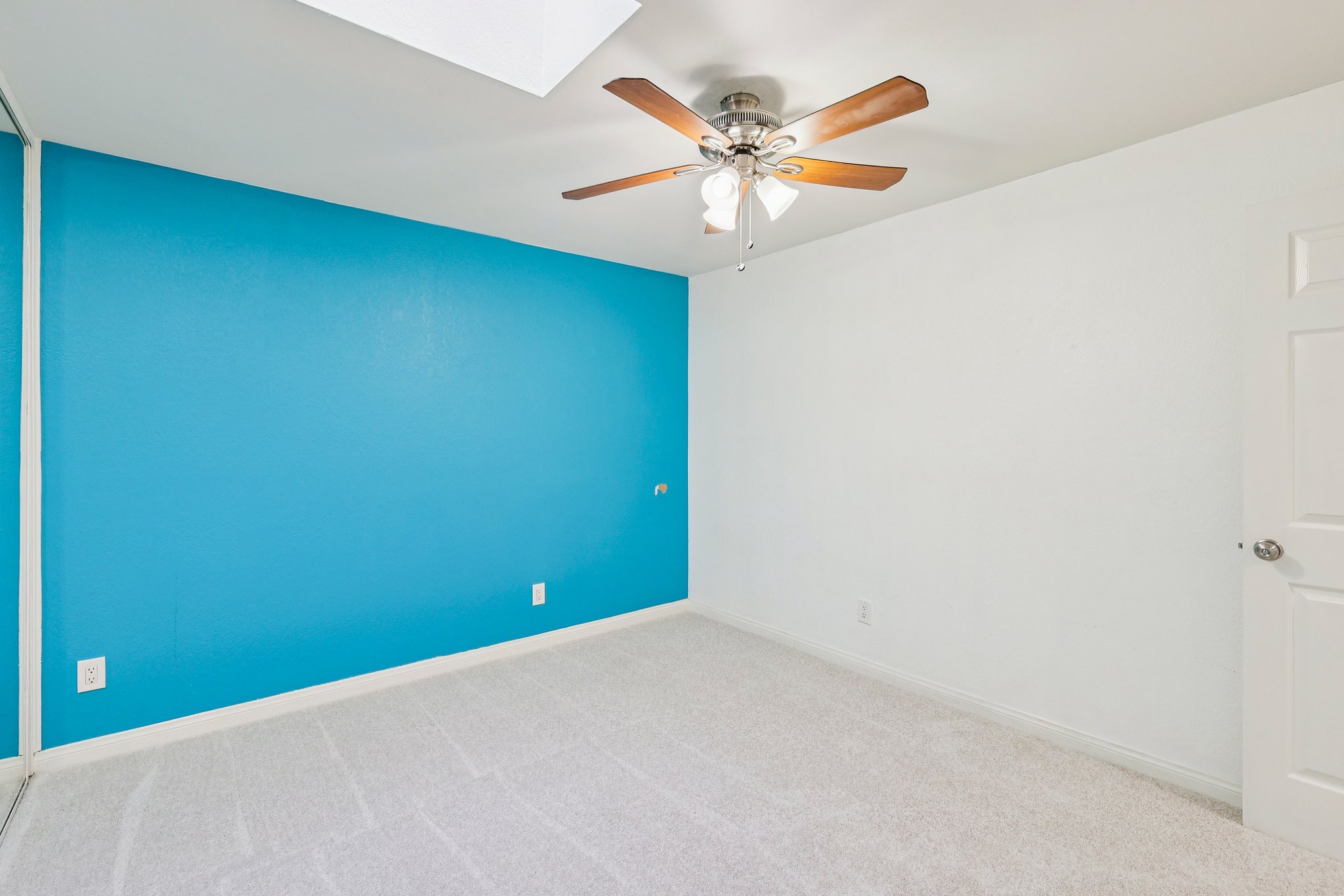 Eagle St 8-S1609-019.jpg