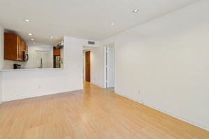 Eagle St 8-S1609-007.jpg