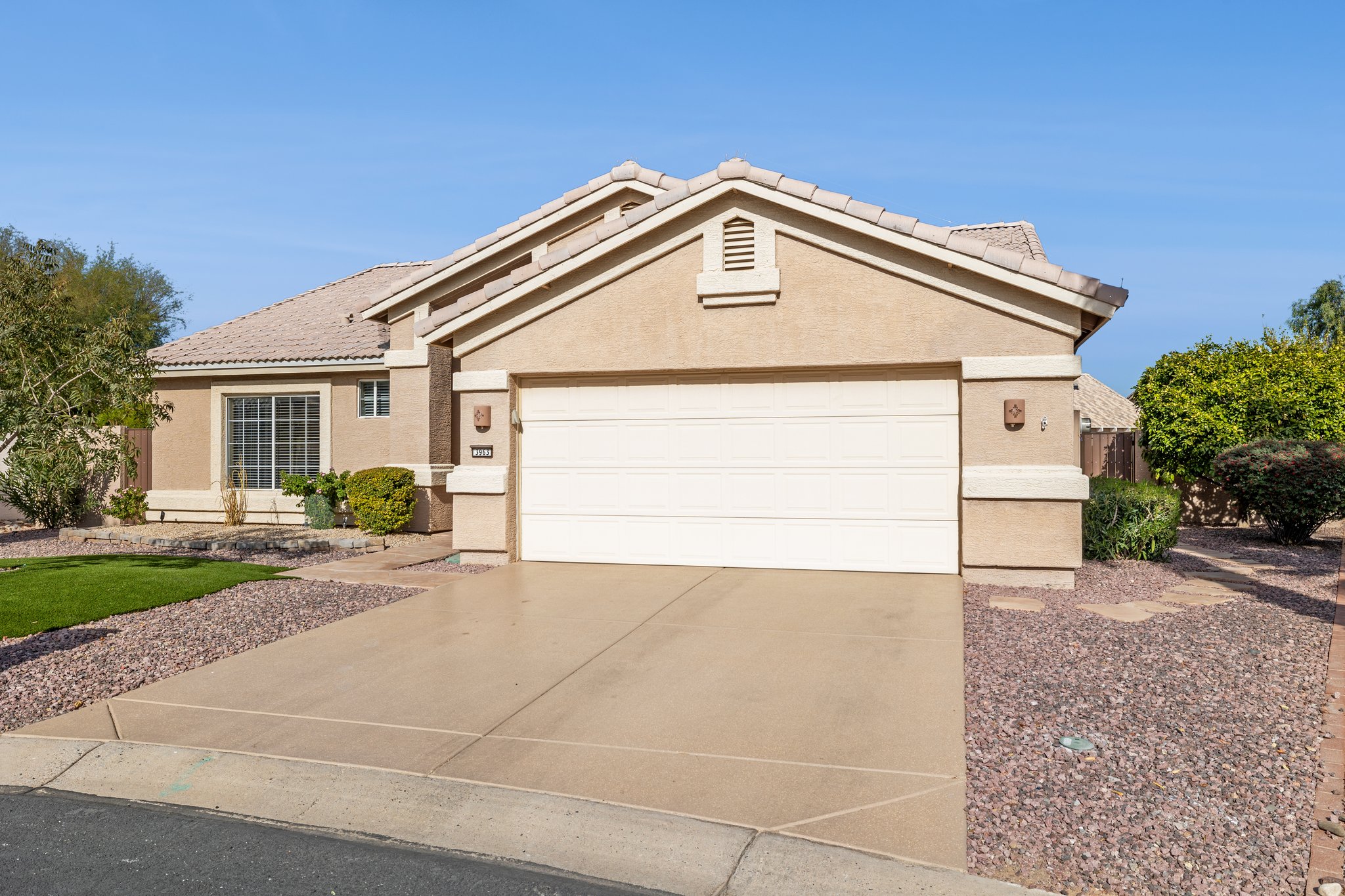 3963 N 151st Dr, Goodyear, AZ 85395 - 004.jpg