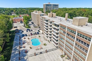 N Meridian St unit 6g-S0409-039.jpg