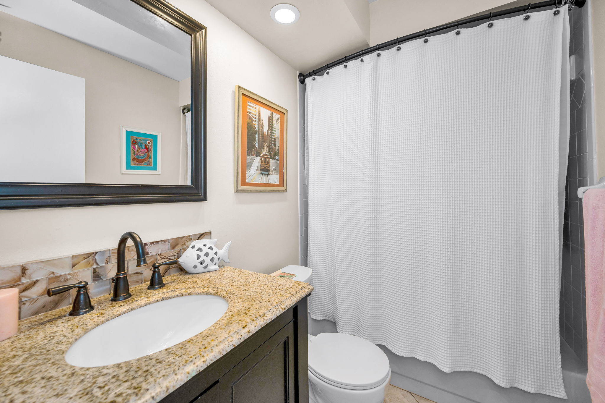 Bathroom2