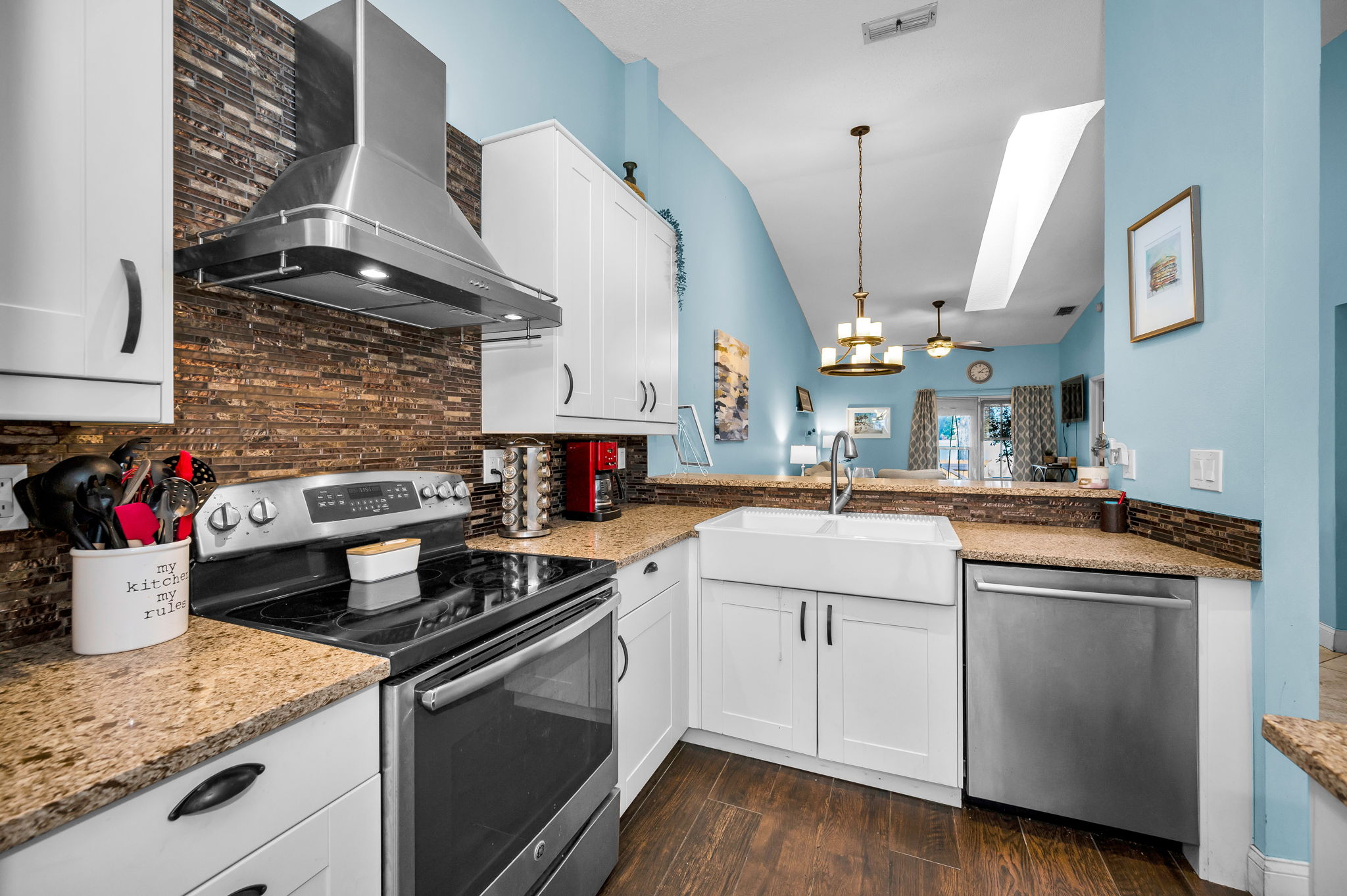 Kitchen11