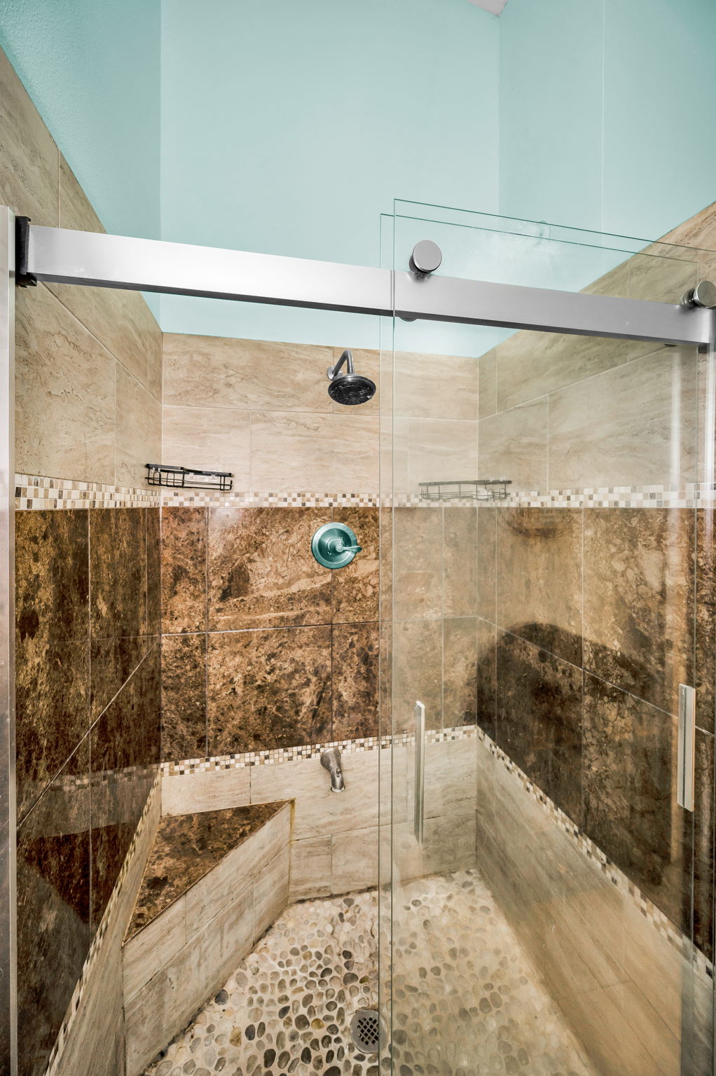 Primary Bathroom1b