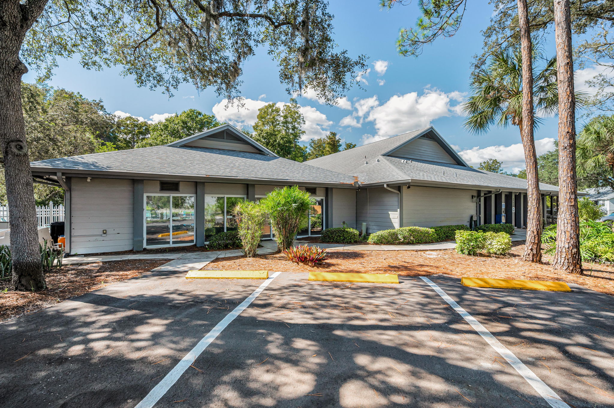 3c-Clubhouse