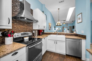 Kitchen11