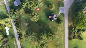  Photo 48
