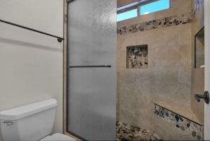  Photo 37