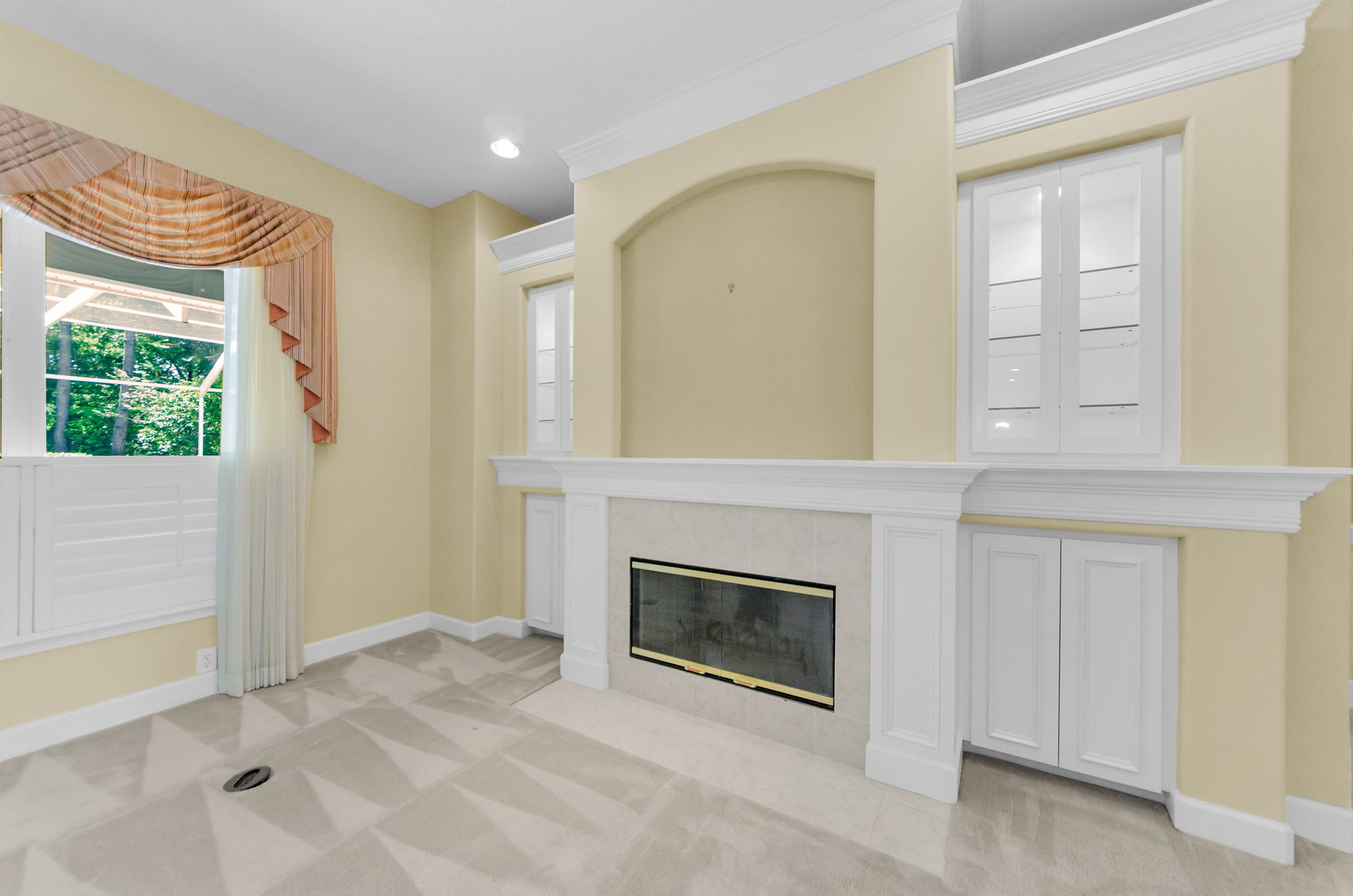 Fireplace 1