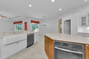 Kitchen 5