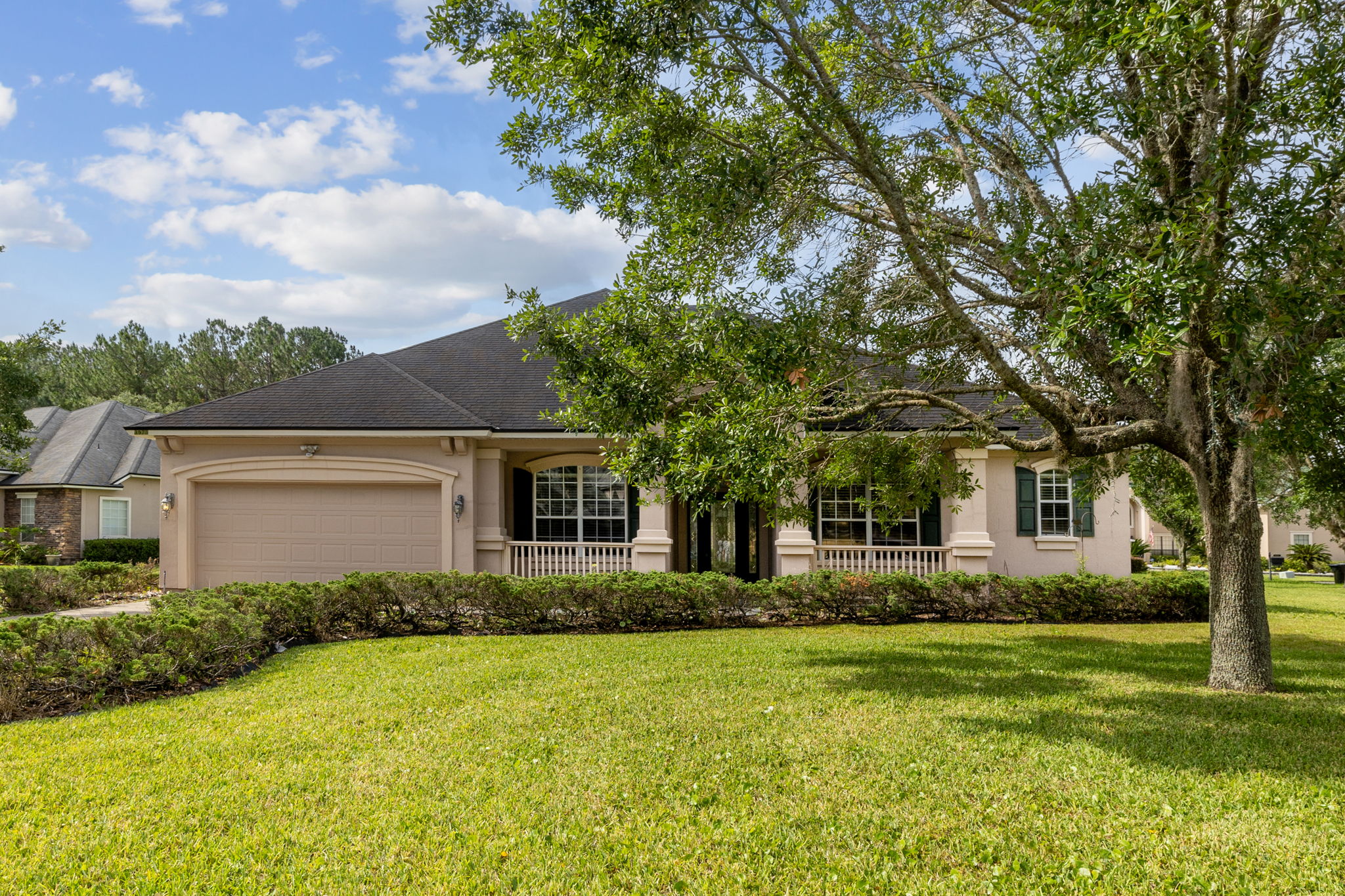 Welcome to 3975 Royal Pines Dr