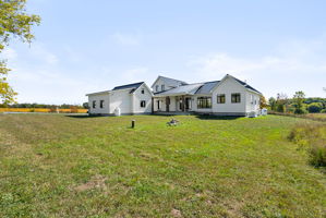  Photo 49