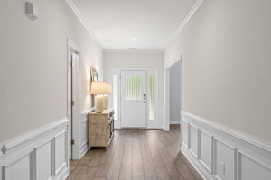  Photo 0