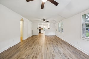 Old Douglas Rd-S1907-015.jpg